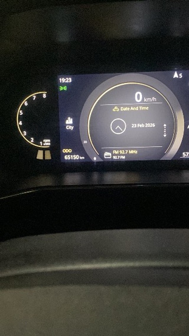 Second-hand 2023 Tata Safari XZA Plus (O) AT BSVI for sale in Chandigarh-11