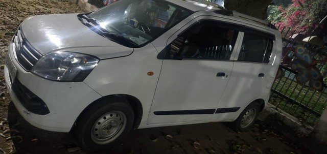 Maruti Suzuki Wagon R LXI CNG Second-hand 2012 Maruti Suzuki Wagon R LXI CNG for sale in Gandhinagar-2