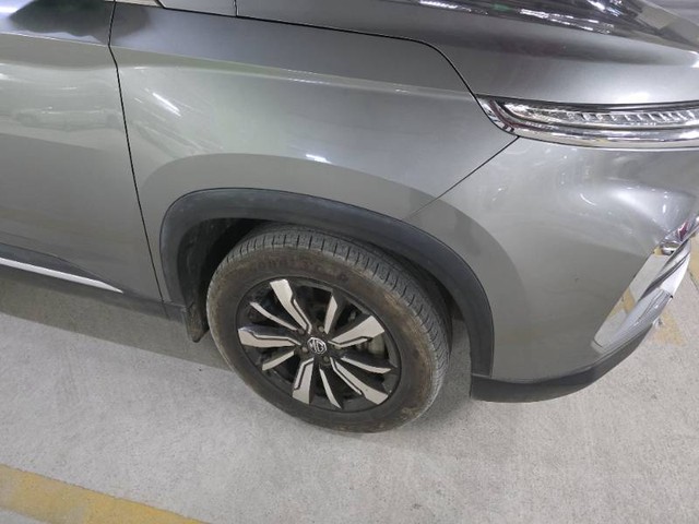 Second-hand 2019 MG Hector Sharp DCT for sale in Bangalore-3