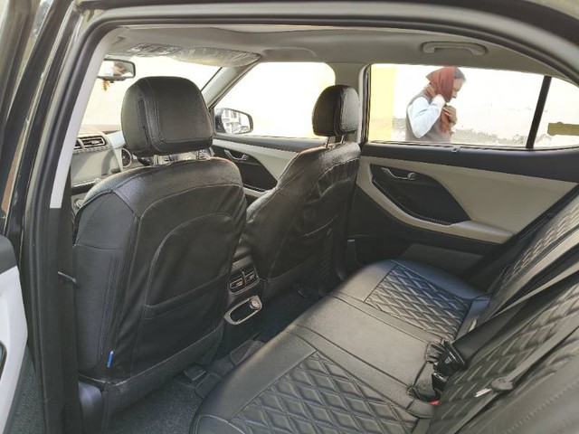 Second-hand 2023 Hyundai Creta SX for sale in Bareilly-5