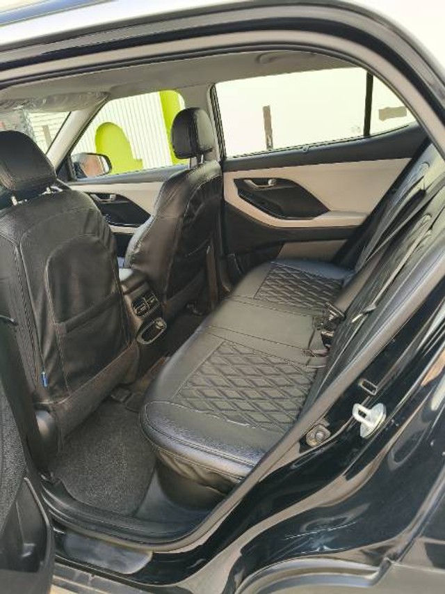 Second-hand 2023 Hyundai Creta SX for sale in Bareilly-3