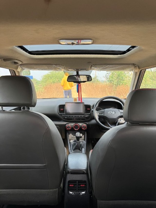 Second-hand 2019 Hyundai Venue SX Opt Turbo BSIV for sale in Bemetara-2