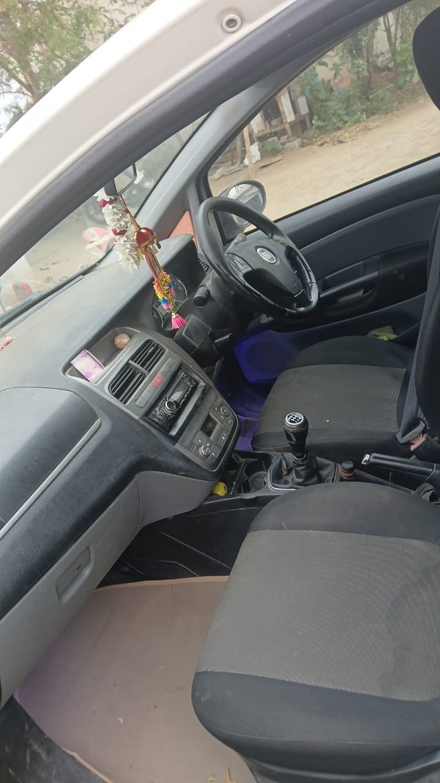 Second-hand 2009 Fiat Grande Punto 1.3 Emotion (Diesel) for sale in Coimbatore-1