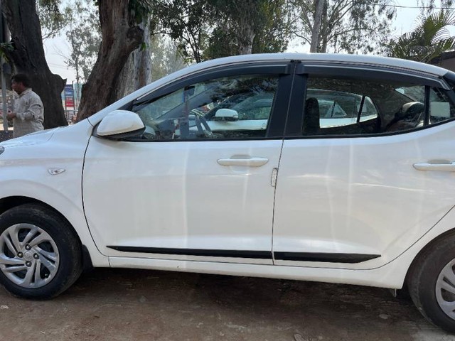 Second-hand 2022 Hyundai Aura S CNG for sale in Roorkee-1