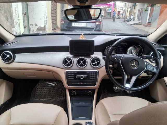 Second-hand 2016 Mercedes-Benz GLA Class 200 CDI for sale in Rajkot-3