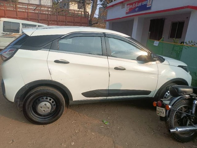 Second-hand 2021 Tata Nexon XE BSVI for sale in Khunti-2