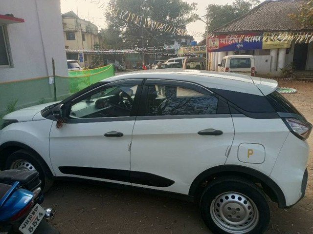 Second-hand 2021 Tata Nexon XE BSVI for sale in Khunti-3