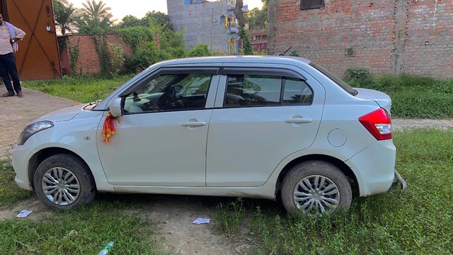 Second-hand 2017 Maruti Suzuki Swift Dzire LDI for sale in Muzaffarpur-3