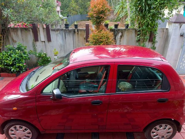 Second-hand 2012 Chevrolet Spark 1.0 for sale in Alappuzha-2