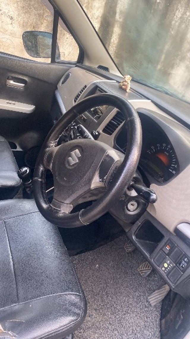 Second-hand 2015 Maruti Wagon R LXI CNG for sale in Panipat-2