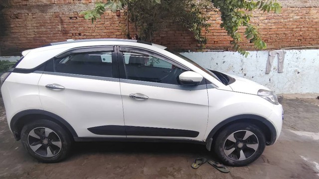 Tata Nexon 1.5 Revotorq XZ Plus Second-hand 2017 Tata Nexon 1.5 Revotorq XZ Plus for sale in Allahabad-1