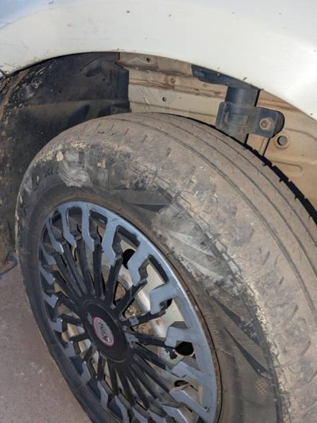 Second-hand 2012 Maruti Suzuki Swift Dzire VDI for sale in Shivpuri-4