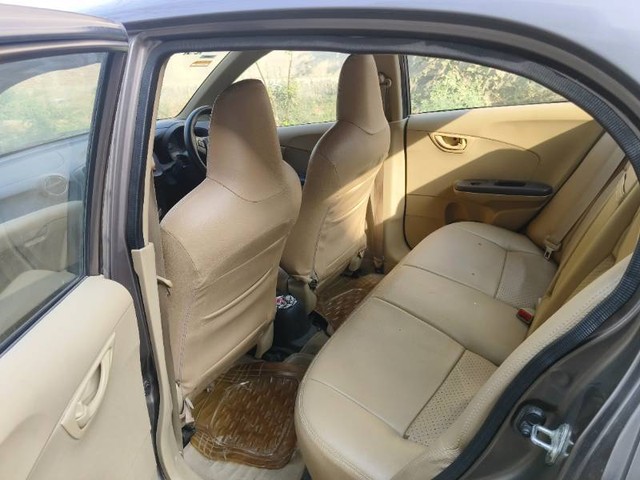 Honda Amaze S i-Vtech Second-hand 2013 Honda Amaze S i-Vtech for sale in Meerut-3