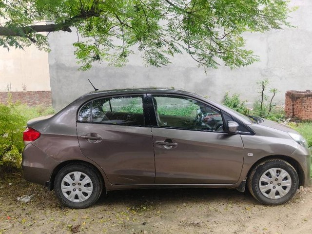 Honda Amaze S i-Vtech Second-hand 2013 Honda Amaze S i-Vtech for sale in Meerut-0