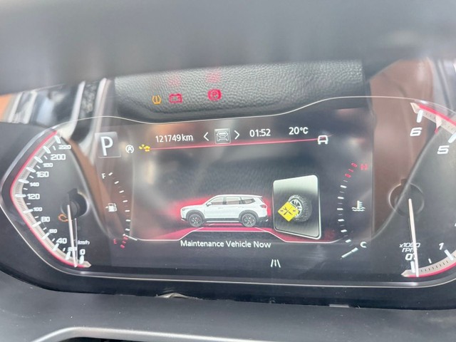 Second-hand 2021 MG Gloster Savvy 6-Str for sale in Patna-9