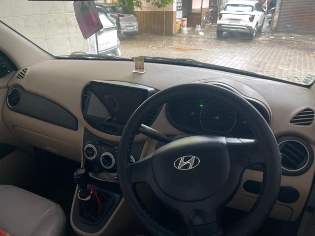 Hyundai i10 Era 1.1 Second-hand 2010 Hyundai i10 Era 1.1 for sale in Amritsar-0