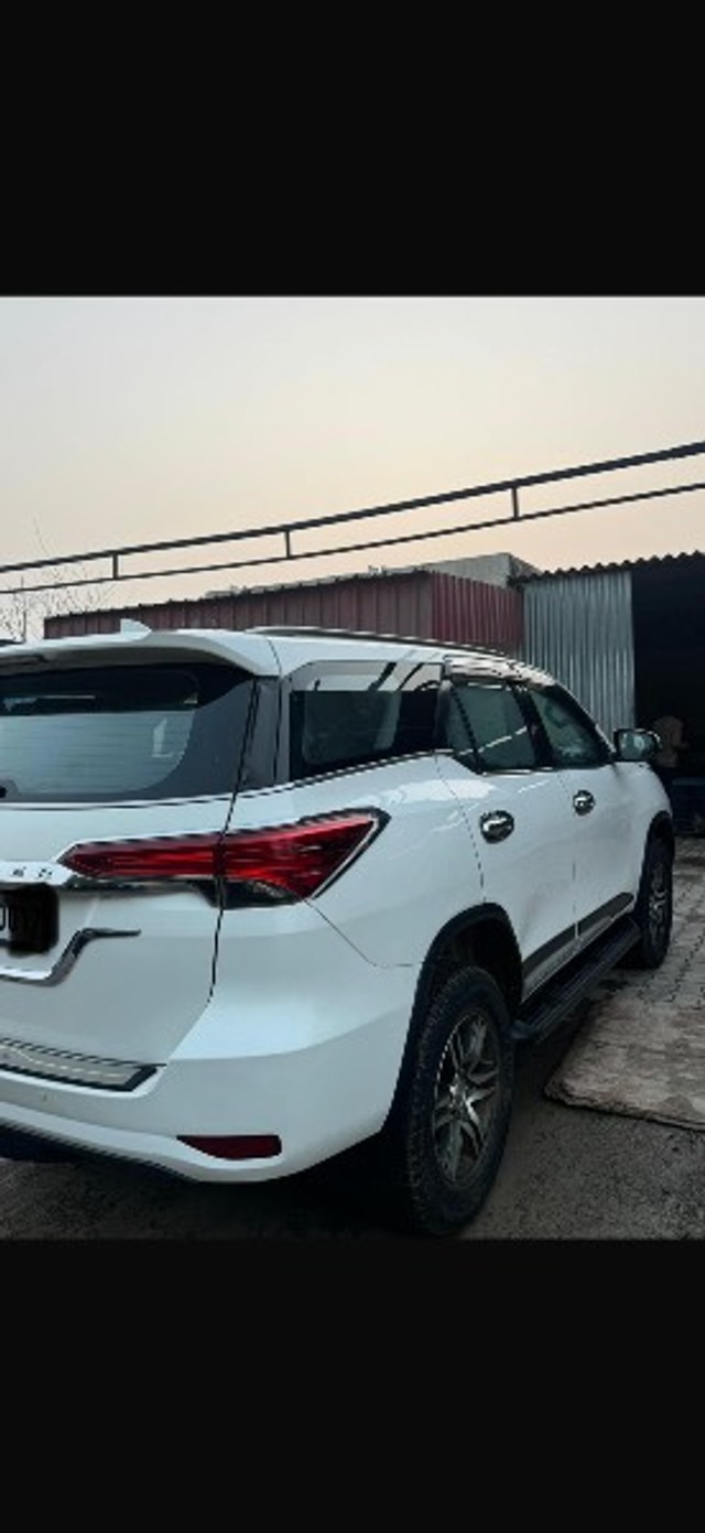 Second-hand 2017 Toyota Fortuner 2.8 2WD MT BSIV for sale in Rajpura-1