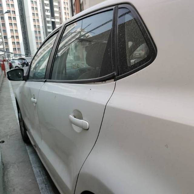 https://images10.gaadi.com/usedgaadi-sellcar/UsedCar/b661d61a-f576-4478-8ec9-239f2e5c044f/0d2d2937-60f6-4ea8-a13c-5cad5ce0d8f5.jpg?imwidth=6402