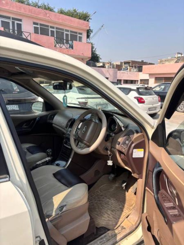 Second-hand 2012 Mahindra XUV500 W8 2WD for sale in Fatehabad-7