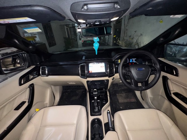 Second-hand 2021 Ford Endeavour Titanium Plus 4X2 AT for sale in Kanpur-9