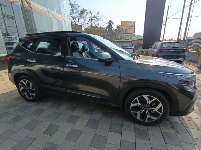 Second-hand 2024 Kia Seltos GTX Plus Turbo DCT for sale in Guwahati-5