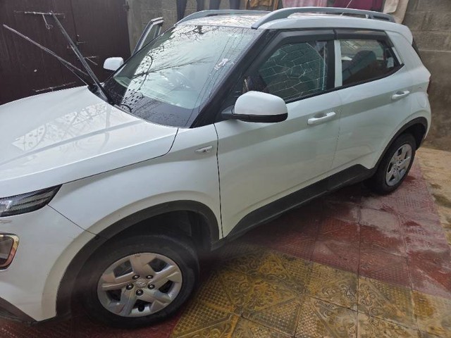 Hyundai Venue S Second-hand 2022 Hyundai Venue S for sale in Kupwara-4