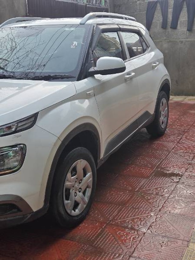 Hyundai Venue S Second-hand 2022 Hyundai Venue S for sale in Kupwara-5