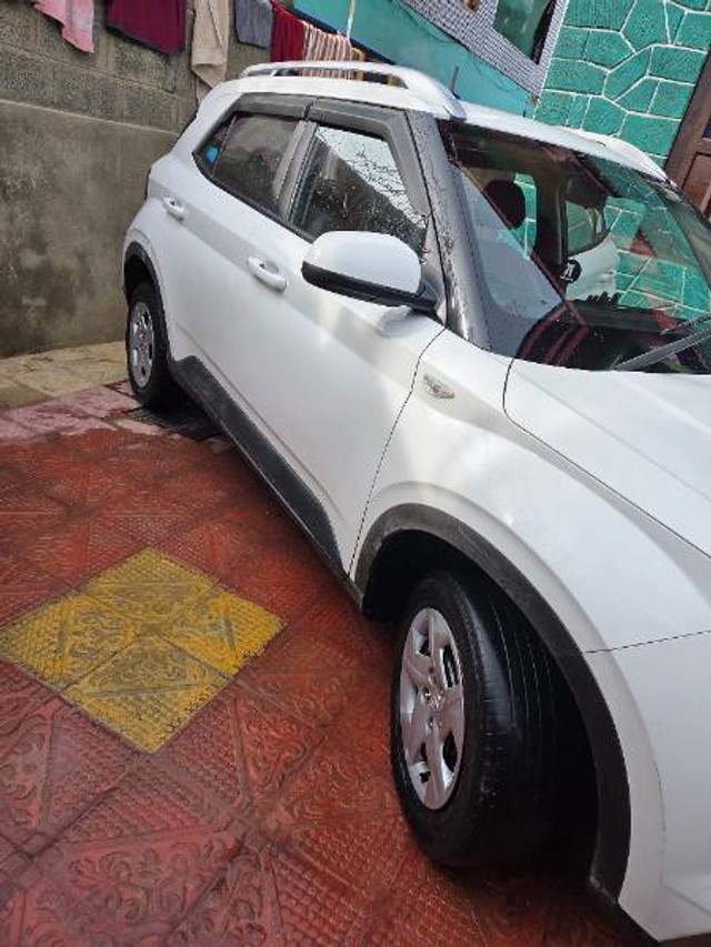 Hyundai Venue S Second-hand 2022 Hyundai Venue S for sale in Kupwara-7