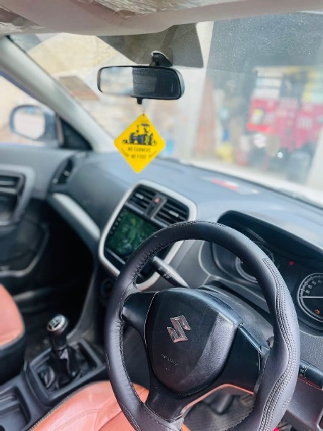 Second-hand 2018 Maruti Suzuki Vitara Brezza VDi Option for sale in Sangrur-3