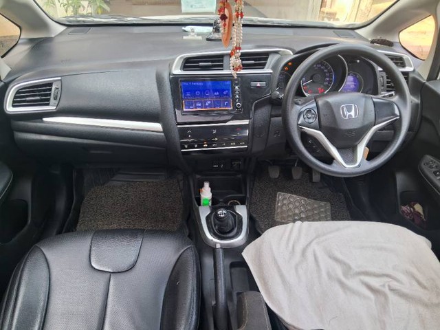 Second-hand 2018 Honda WR-V i-VTEC VX for sale in Guwahati-6