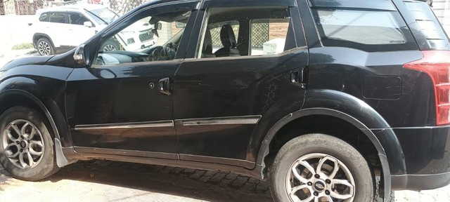 Second-hand 2015 Mahindra XUV500 W4 for sale in Karnal-6
