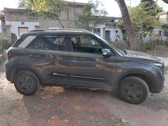 Second-hand 2025 Hyundai Venue S Opt Plus for sale in Udaipur-1