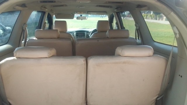 Toyota Innova 2.5 G (Diesel) 7 Seater Second-hand 2012 Toyota Innova 2.5 G (Diesel) 7 Seater for sale in Kota-4