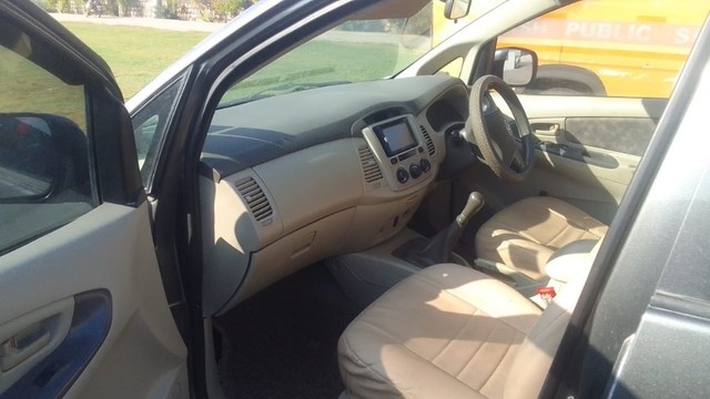 Toyota Innova 2.5 G (Diesel) 7 Seater Second-hand 2012 Toyota Innova 2.5 G (Diesel) 7 Seater for sale in Kota-7