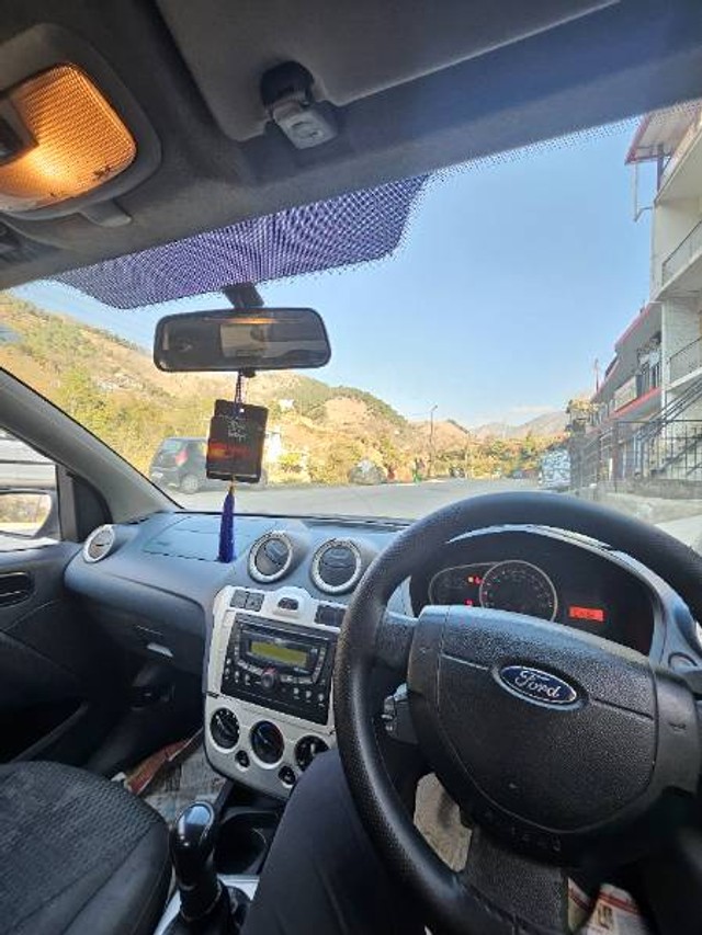 Second-hand 2012 Ford Figo Diesel Titanium for sale in Chamba-3