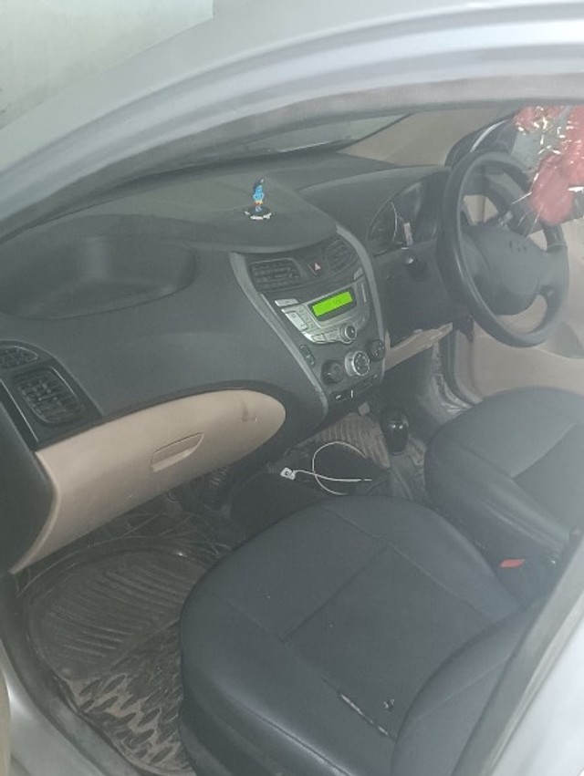 Second-hand 2015 Hyundai EON Magna Optional for sale in Hamirpur(HP)-9