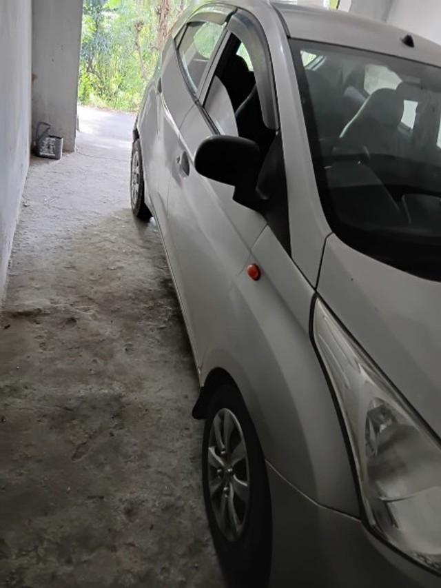Second-hand 2015 Hyundai EON Magna Optional for sale in Hamirpur(HP)-4