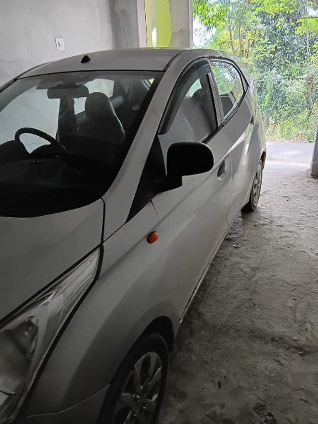 Second-hand 2015 Hyundai EON Magna Optional for sale in Hamirpur(HP)-2