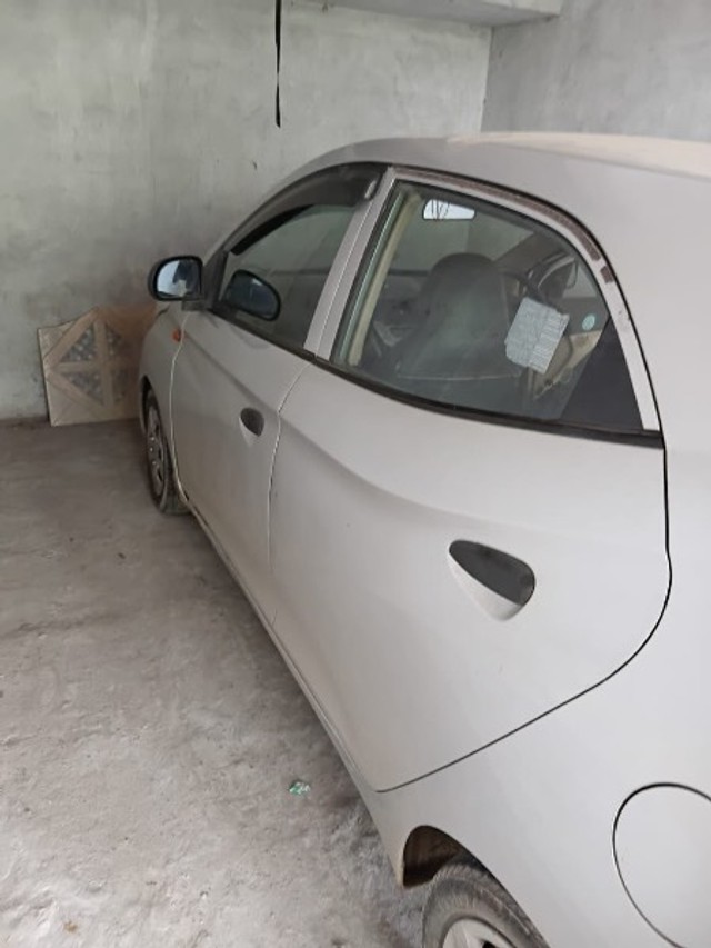 Second-hand 2015 Hyundai EON Magna Optional for sale in Hamirpur(HP)-5