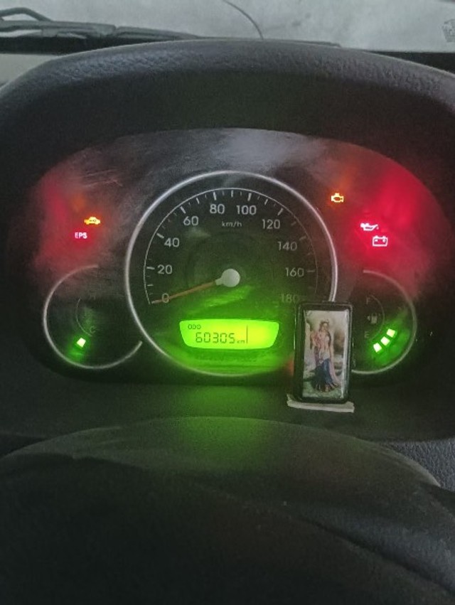 Second-hand 2015 Hyundai EON Magna Optional for sale in Hamirpur(HP)-8