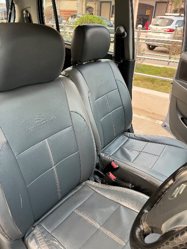 Second-hand 2011 Maruti Suzuki Wagon R LXI CNG for sale in Kakinada-7