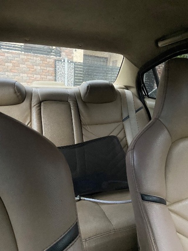 Honda Amaze Anniversary Edition Second-hand 2015 Honda Amaze Anniversary Edition for sale in Zirakpur-5