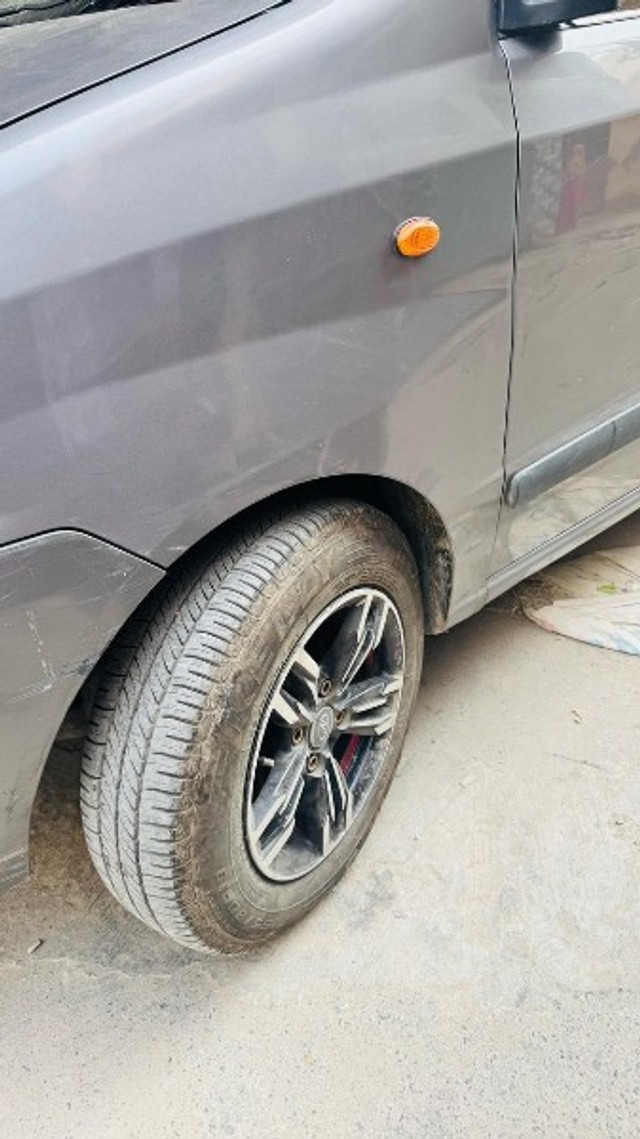 Second-hand 2014 Hyundai Santro Xing GL for sale in New Delhi-8