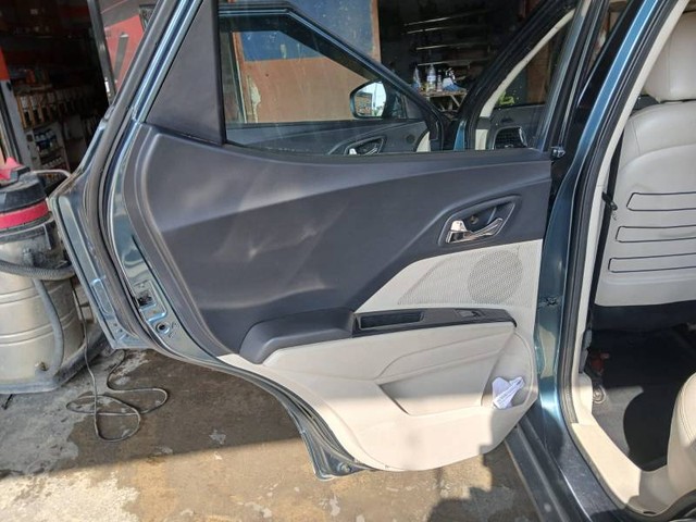 Second-hand 2019 Mahindra XUV300 W8 Option Diesel BSIV for sale in Garhwa-7