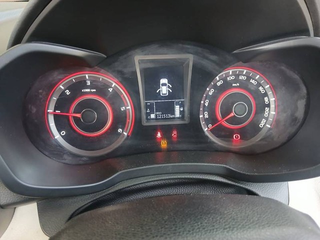 Second-hand 2019 Mahindra XUV300 W8 Option Diesel BSIV for sale in Garhwa-8