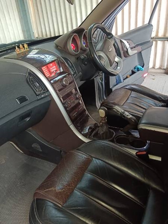 Mahindra XUV500 W6 2WD Second-hand 2012 Mahindra XUV500 W6 2WD for sale in Behror-1