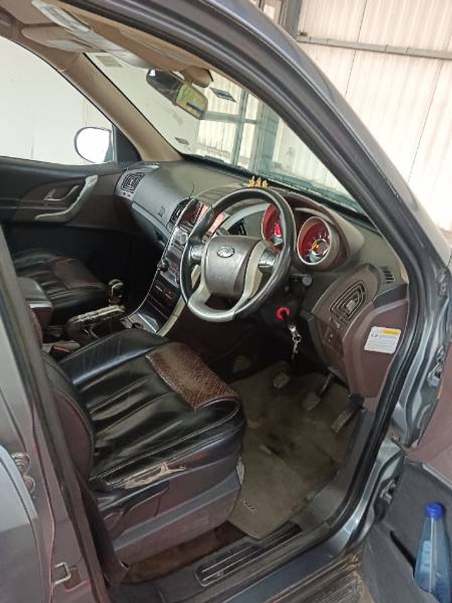 Mahindra XUV500 W6 2WD Second-hand 2012 Mahindra XUV500 W6 2WD for sale in Behror-2