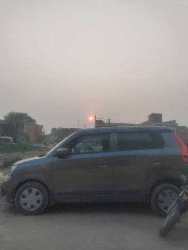 Second-hand 2019 Maruti Wagon R VXI for sale in Shikohabad-1