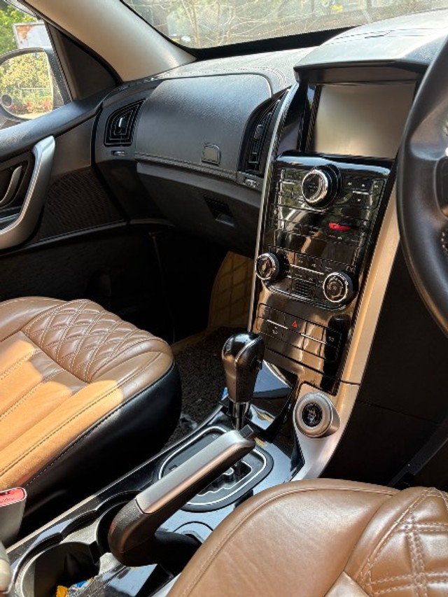 Mahindra XUV500 AT W10 FWD Second-hand 2018 Mahindra XUV500 AT W10 FWD for sale in Chandigarh-1