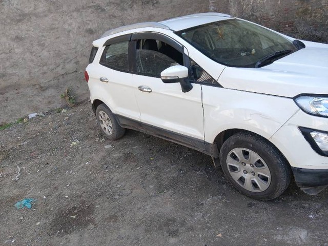 Second-hand 2018 Ford Ecosport 1.5 Diesel Trend BSIV for sale in Agra-1